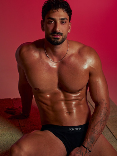 FAG.MAGAZINE 000157.jpg
