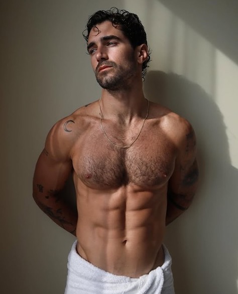 FAG.MAGAZINE 00031.jpg