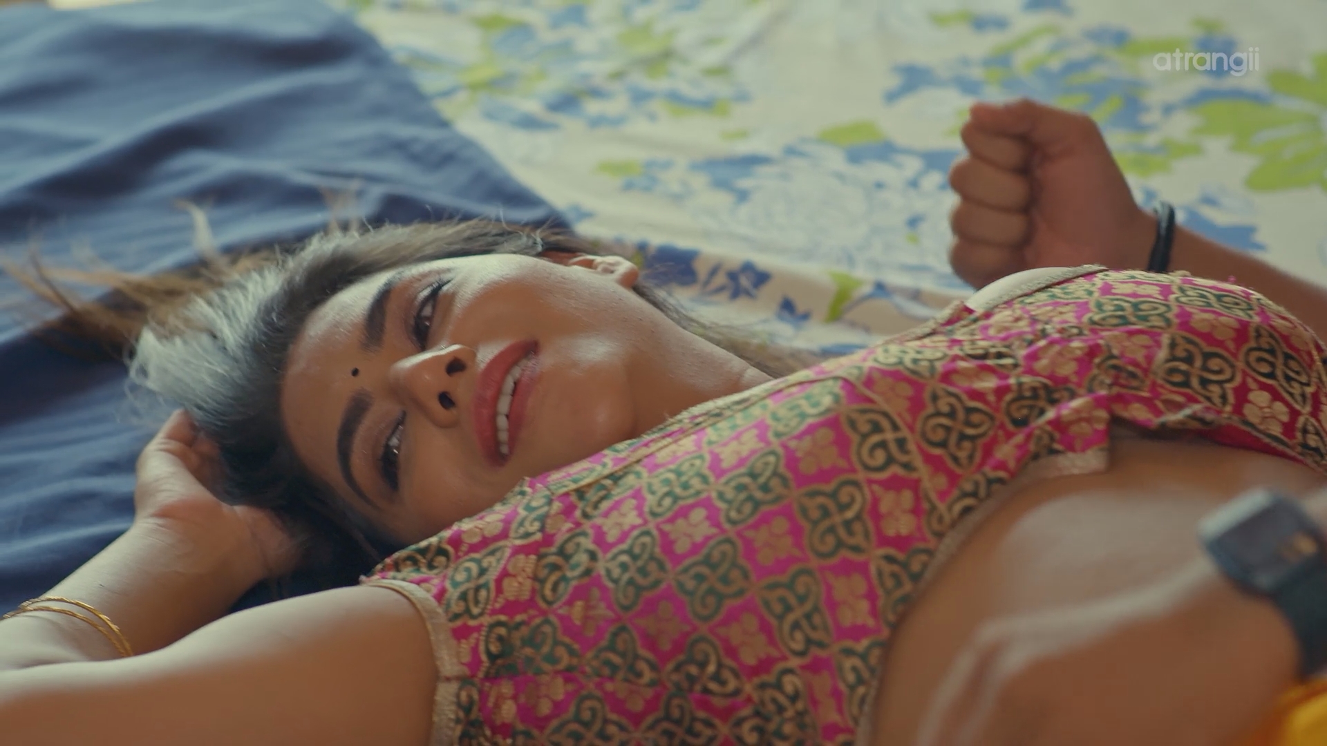 Graduate Part 3 (2026) S01 Ullu Hindi Web Series 1080p WEB DL 1.8GB(1Filmy4Wap.Cloud).mkv snapshot 0