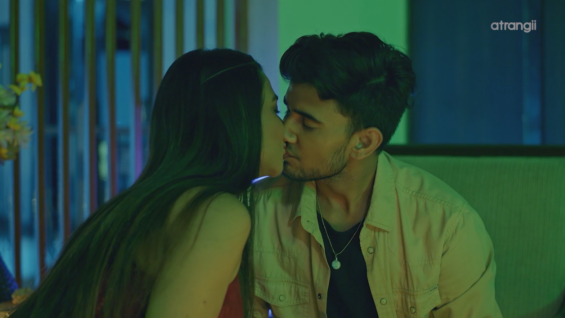 Graduate Part 3 (2026) S01 Ullu Hindi Web Series 1080p WEB DL 1.8GB(1Filmy4Wap.Cloud).mkv snapshot 0