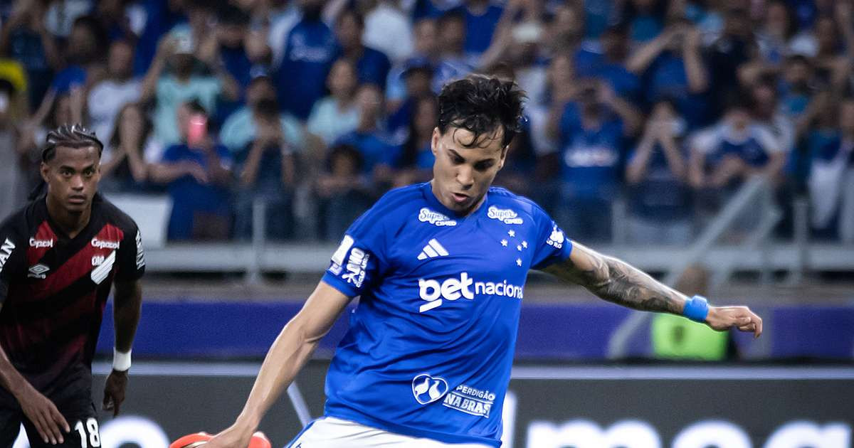 Kaio Jorge gera polêmica ao converter pênalti enquanto Matheus Pereira reclama por chance no Cruzeiro