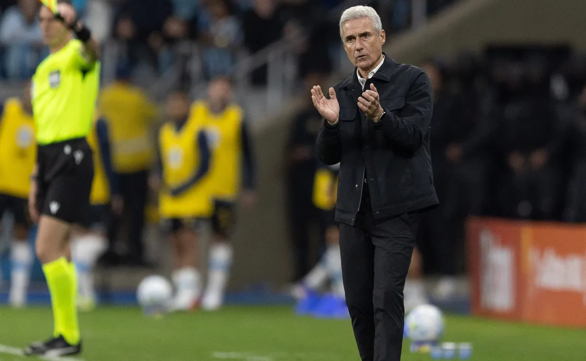 Grêmio em busca de fôlego: vencer o Vitória é crucial para escapar da zona de rebaixamento