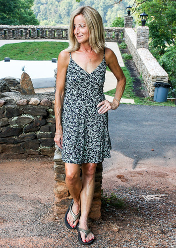 Stitch Fix Review for August 2021 Nine Britton Lizzy Brushed Knit Dress 2.jpg