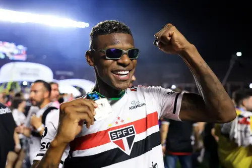 URGENTE: Arboleda volta a ser selecionável para o Equador