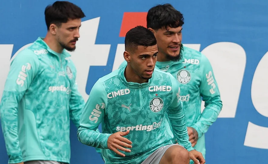 DESFALQUES PESADOS! Vai ter que mexer: Abel tem mudança na equipe contra a LDU