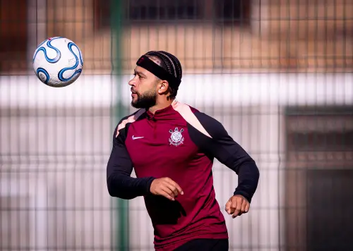 Corinthians em busca de redenção na Libertadores enfrenta Estudiantes sob pressão após 4 derrotas