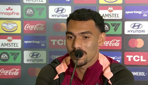 CONFIA NO PROFESSOR! Titular sai em defensa de Diniz e cobra recuperação na Libertadores