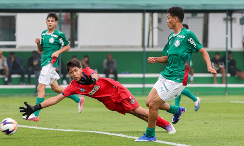 Palmeiras sub-17 esmaga LG Futebol Clube por 8 a 0 e reafirma liderança no Paulista