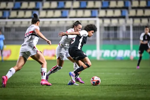 Final histórica: Corinthians e São Paulo duelam pelo título do Brasileiro feminino na Neo Química Arena