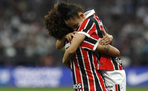 Com gol decisivo, SPFC dá passo importante rumo ao título