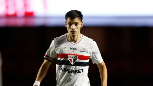 Bobadilla prioriza recuperação e deve estar disponível contra o Santos