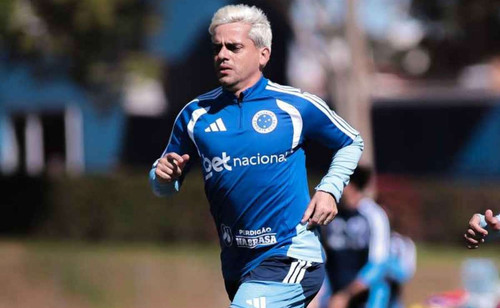 Fagner manda recado para a torcida do Corinthians abrindo o jogo sobre saída