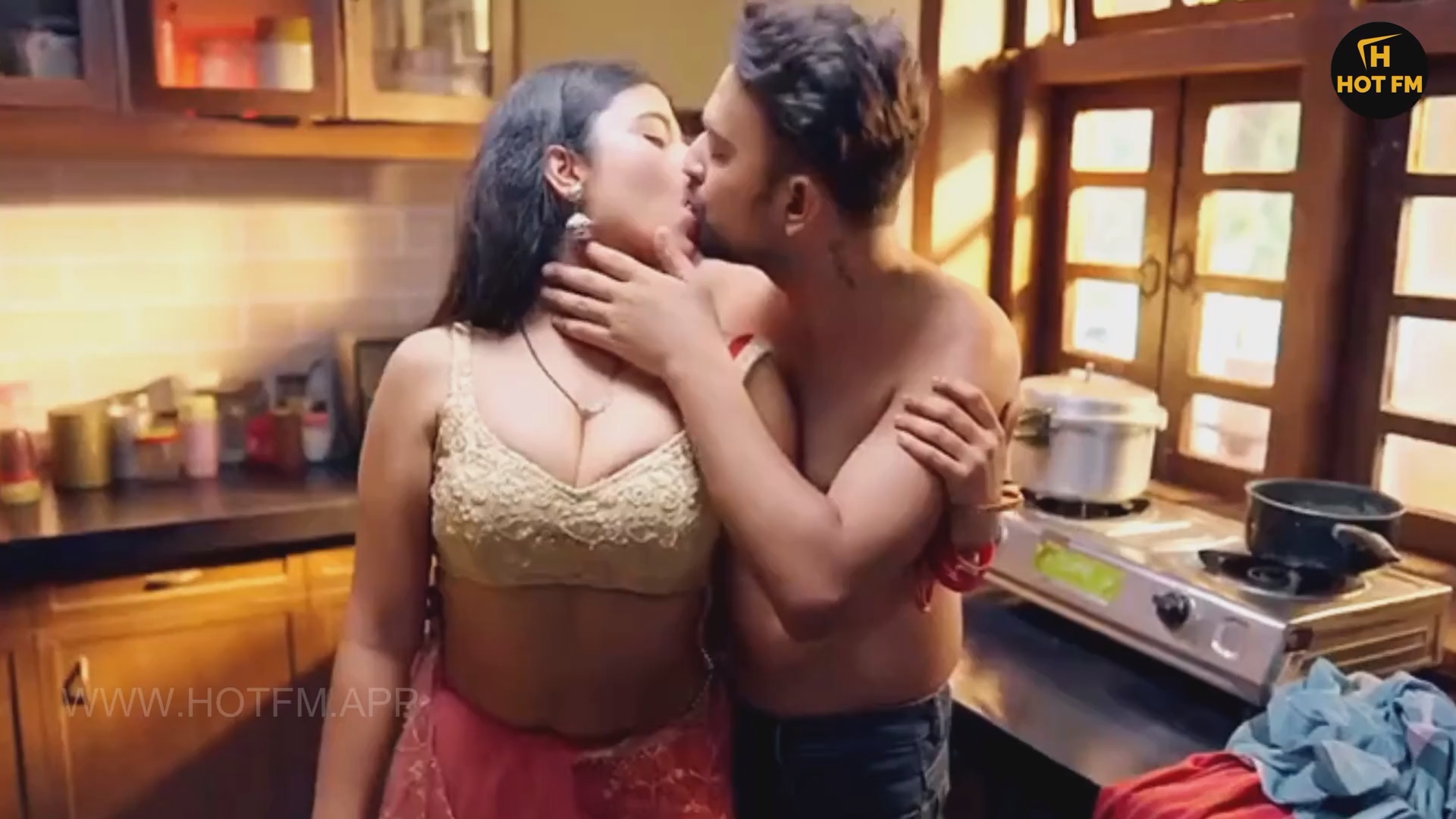 Gehri Raat (2026) HotFM Uncut Hindi Short Film 1080p HDRip 800MB(1Filmy4Wap.Cloud).mkv snapshot 09.3