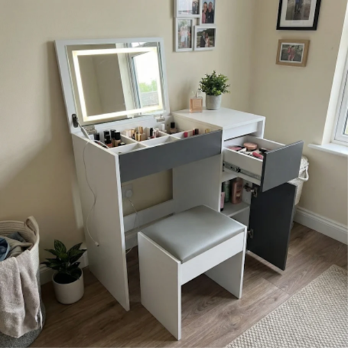 This Vanity Table with Mirror and Lights Makes Dark Mornings Much Easier.png