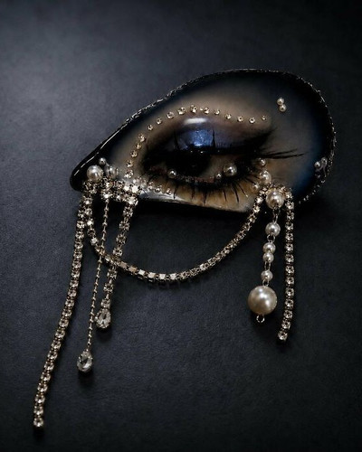 Mourning Tide Crying Eye Shell Candle Holder 1 6ab62aebcf504 700.jpg
