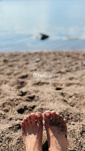 Sanna Marin Feet 8792616.jpg