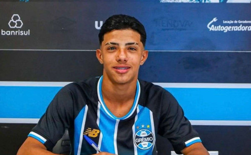 Nova joia! Grêmio contrata jovem destaque da base