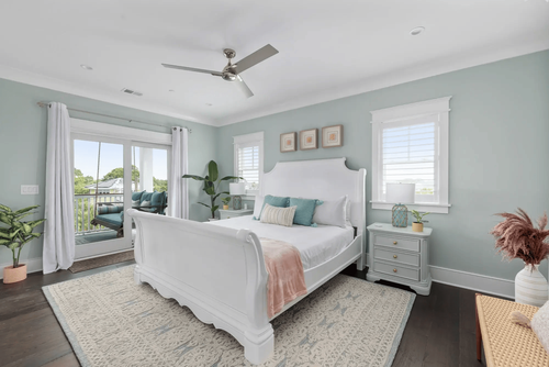 Charleston Vacation Rentals.png