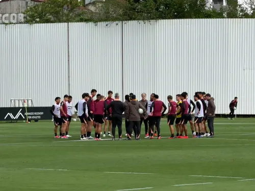 Corinthians no Z-4: Vestiário abalado e choro expõem crise emocional no CT Joaquim Grava