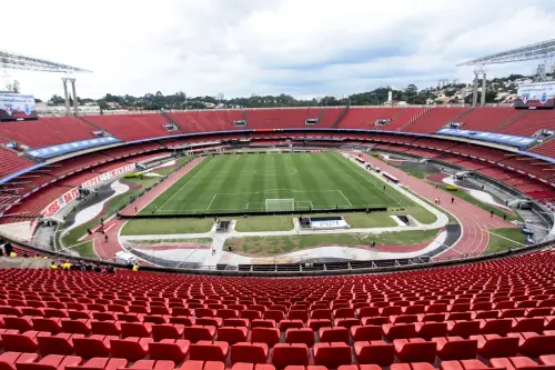 Diretoria do São Paulo negocia renovação de naming rights com a Mondelez