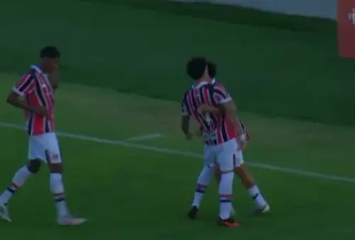 São Paulo vence Ceará por 2 a 1 e fica a um empate da semifinal da Copa do Brasil Sub-20