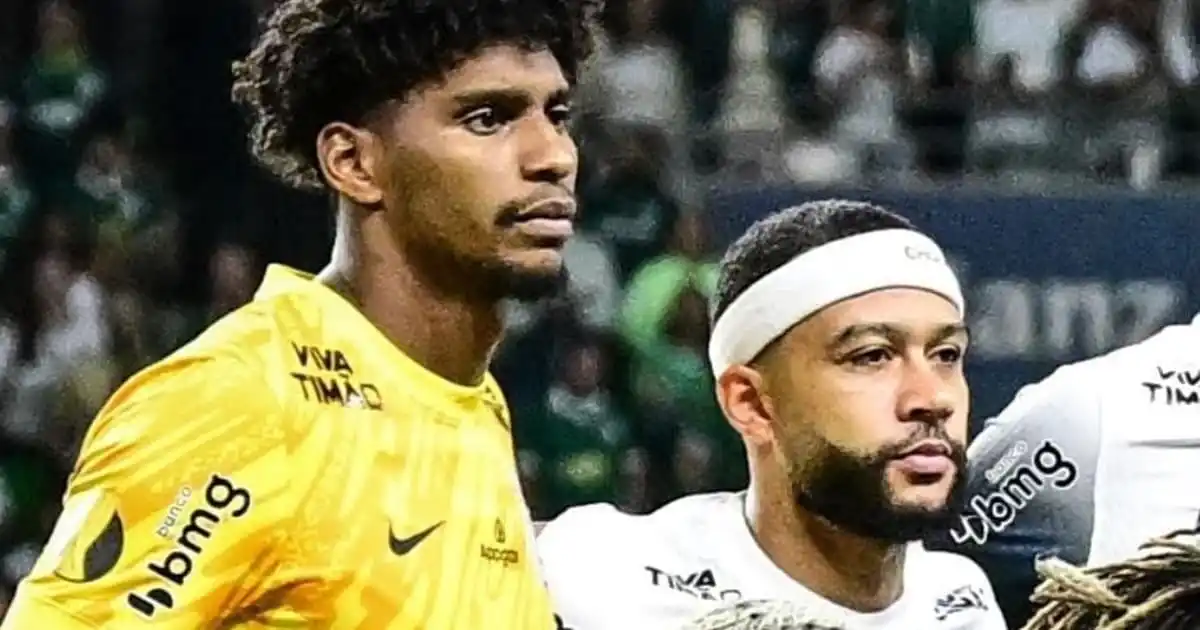 Defendeu o craque? Hugo Souza defende Memphis em meio à crise do Corinthians
