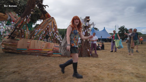08.28 19.00.00 Backstage at Green Man. Behind the scenes at one o....ts snapshot 00.01.36.993.jpg