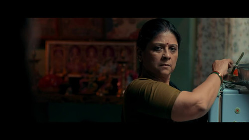 SS.Gargi.2022.720p.%5BMovieLinkBD.com%5D.SONYLIV.WEB DL.Dual.AAC2.0.x264 00.jpg