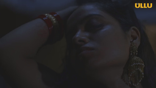 Shubhratri (2019) S01E01T02 Ullu Originals Hindi Web Series 1080p WEB DL 550MB(1Filmy4Wap.Cloud).mkv.jpg