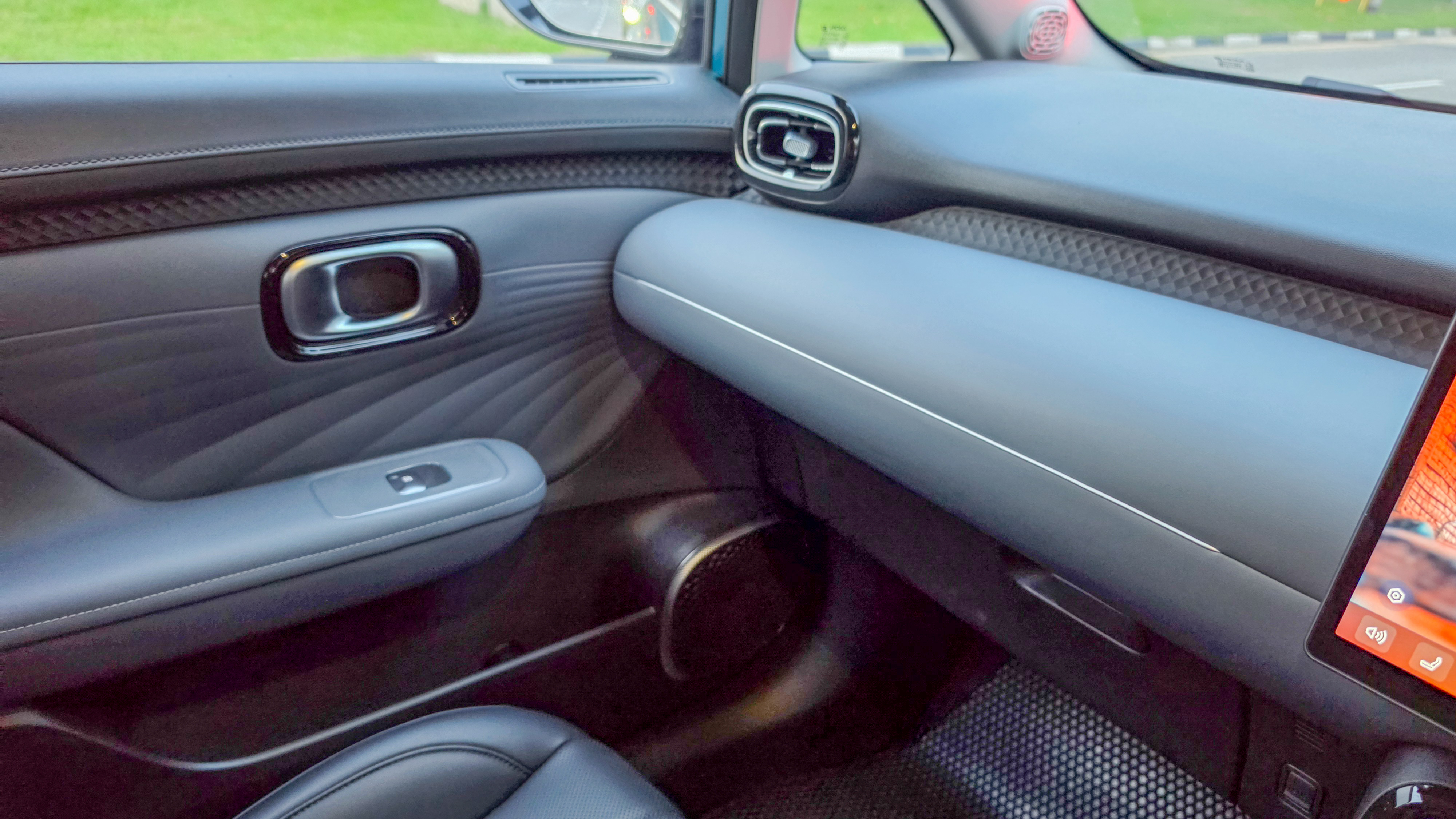 AION UT front seats in premium PVC leather