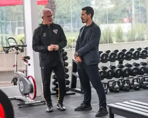 Hernanes no SuperCT: ídolo do tricolor volta à rotina do São Paulo em meio a preparação para o Galo