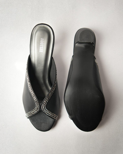 prod crystal mule black 7.jpg