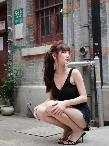 c764ebc17112c174b5887a6c85be4b63.jpg