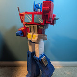 Big Figs 30 inch Transformers Optimus Prime In Hand Images 04