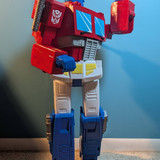 Big Figs 30 inch Transformers Optimus Prime In Hand Images 08