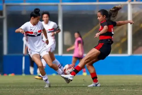 São Paulo se prepara para brilhar no torneio Internacional Estrelas de Futebol Feminino