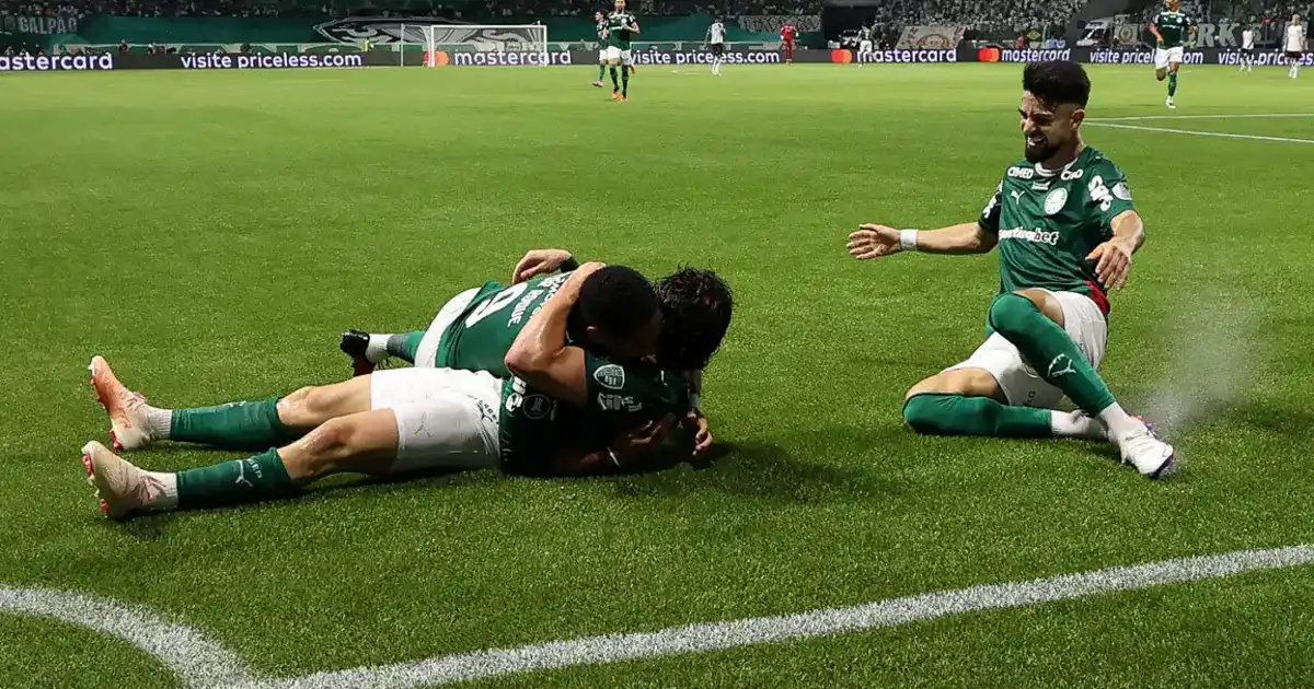 Palmeiras tem oito jogadores convocados e vira destaque na Data Fifa