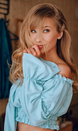 625853281.jpg