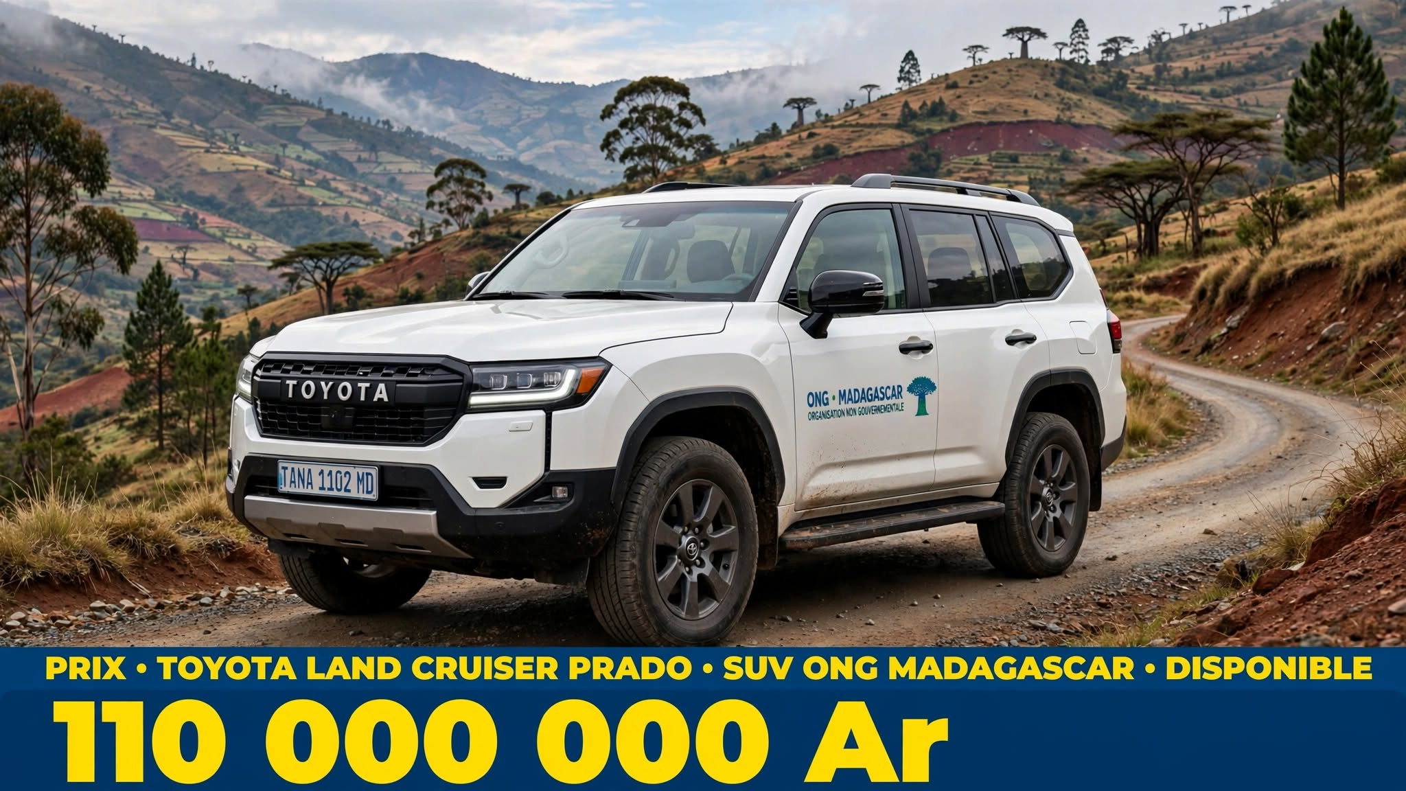 Toyota Land Cruiser Prado blanche