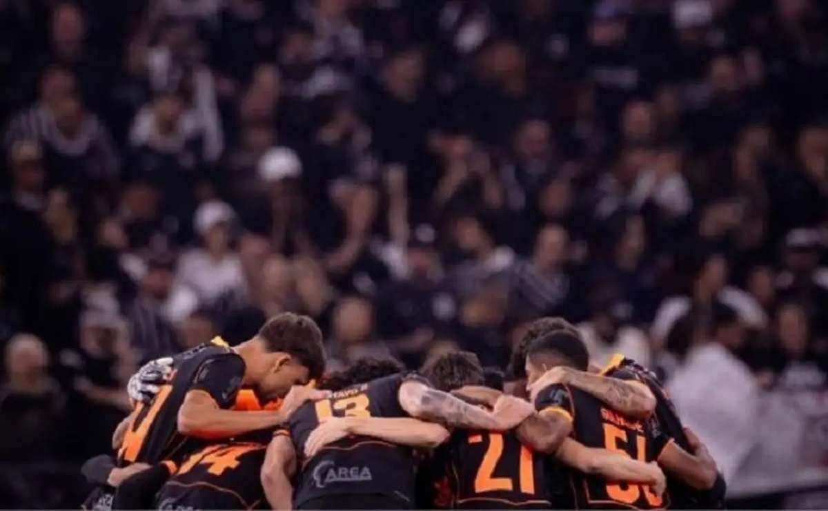 Corinthians tem 3 transferbans ativos por dívidas com FIFA e CNRD da CBF; entenda