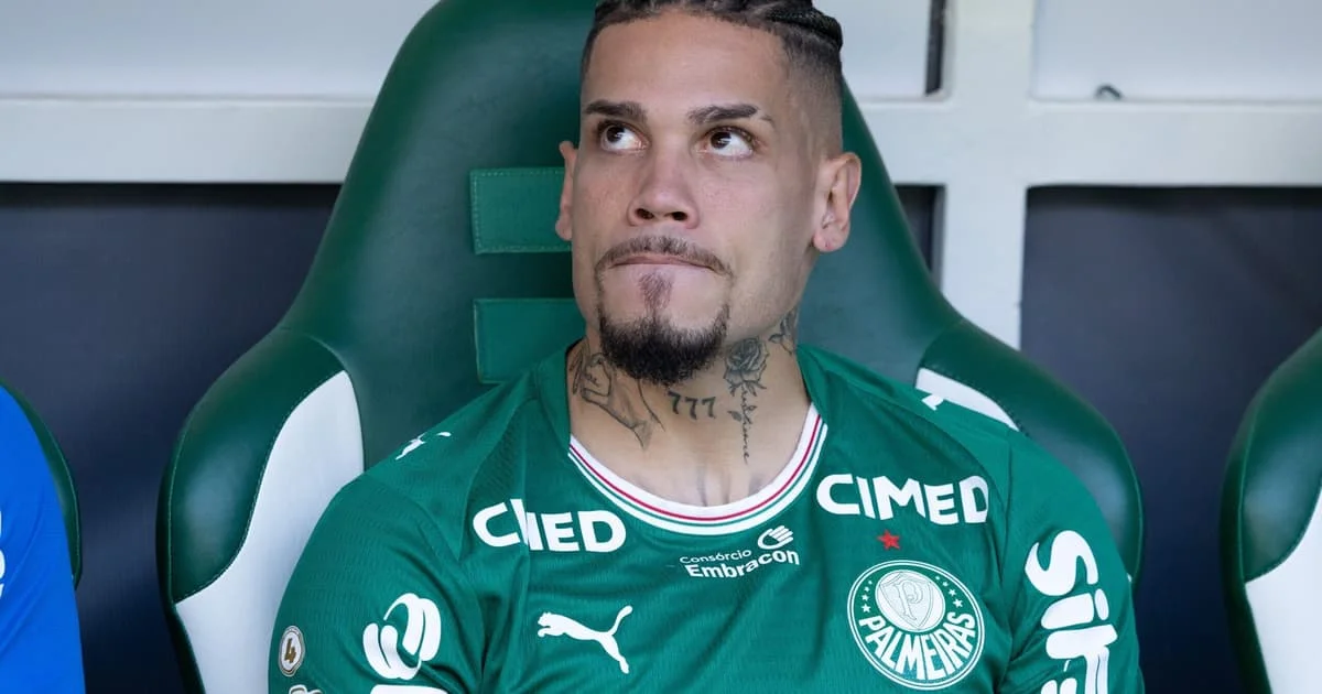 Próximo do retorno: Paulinho abre mão de folga na Data Fifa para tratar lesão