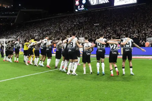 Poropopó: Saiba a história do maior grito da torcida do Corinthians