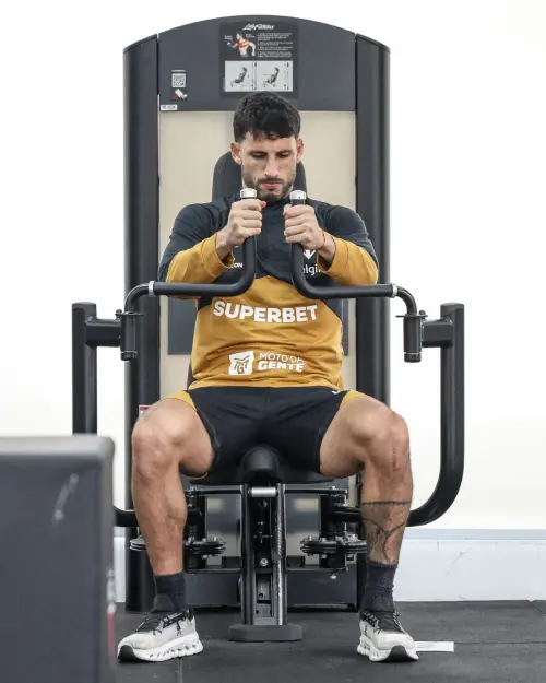 São Paulo inicia preparação para clássico contra o Santos