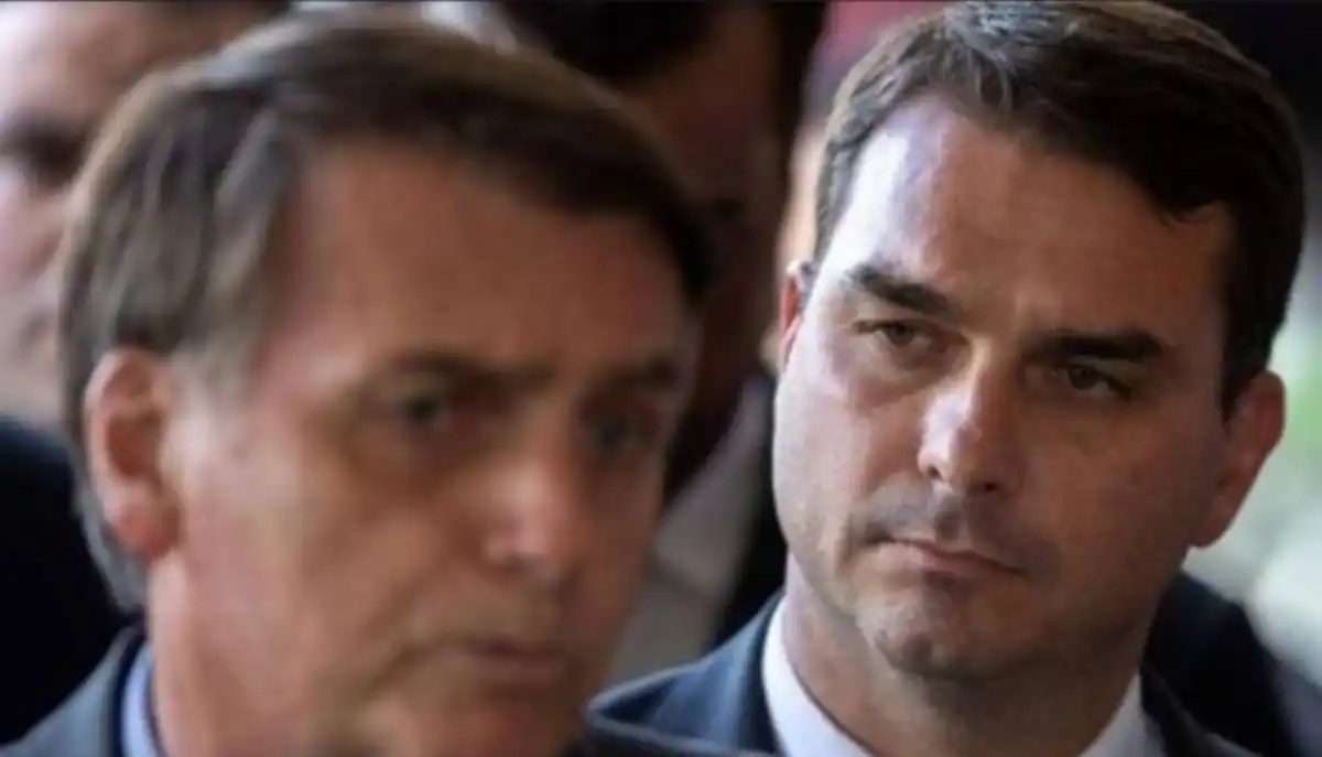 Flávio supera Bolsonaro e vira o mais odiado da família!! a casa caiu!!