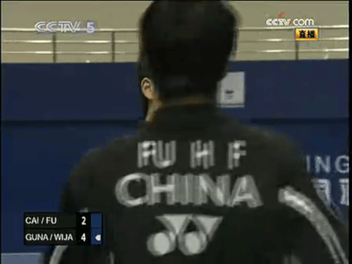 0062BoZOgy1ihb5vovjwgg30qo0k0u15.gif