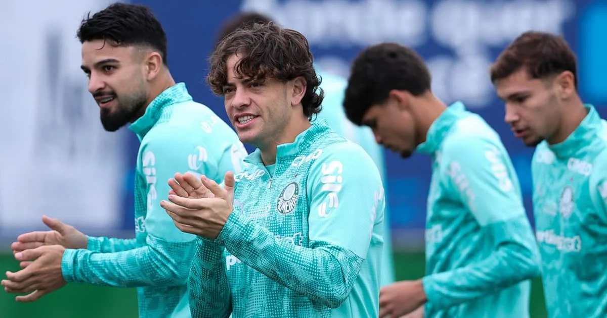 Novas regras de estrangeiros exigem adaptação do Palmeiras