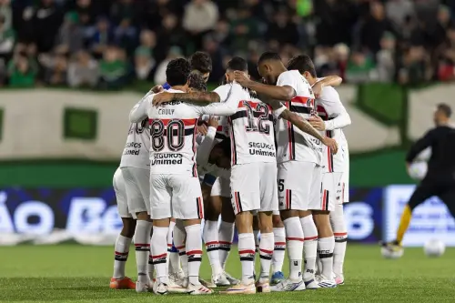 São Paulo rejeita amistoso e terá treinos fechados antes do San-São