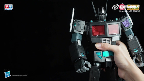 Auldey Transformers AAM G1 Nemesis Prime 017