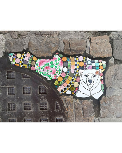 Bareuzai Ours 1 6ab39d6c79205 png 700 bordered.jpg
