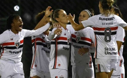 São Paulo garante final do Brasileirão Feminino, vaga na Libertadores e premiação milionária